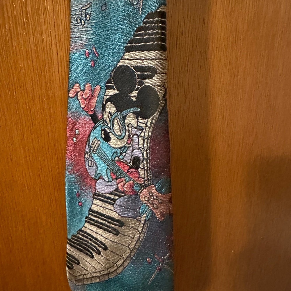 Mickey Mouse Tie (90’s)